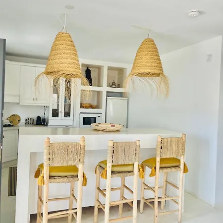 Cozy House With Pool Villa El Faro